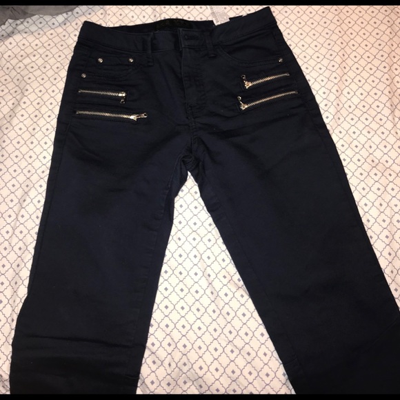 Zara navy blue jeans. Size 2. Skinny’s - Picture 8 of 8